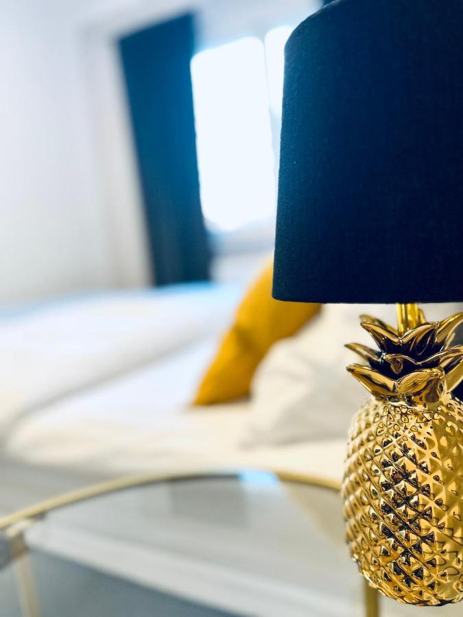 Modernes 3 Zimmer Apartment - Luise- Mit Wlan, Balkon Und Smart-Tv In City-Nahe! Эрфурт Экстерьер фото