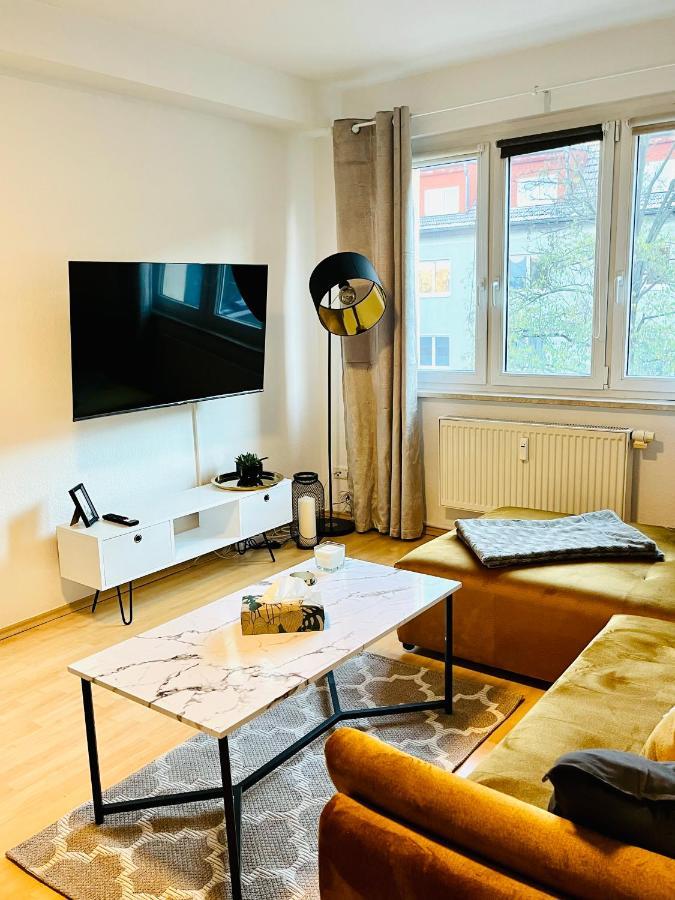 Modernes 3 Zimmer Apartment - Luise- Mit Wlan, Balkon Und Smart-Tv In City-Nahe! Эрфурт Экстерьер фото